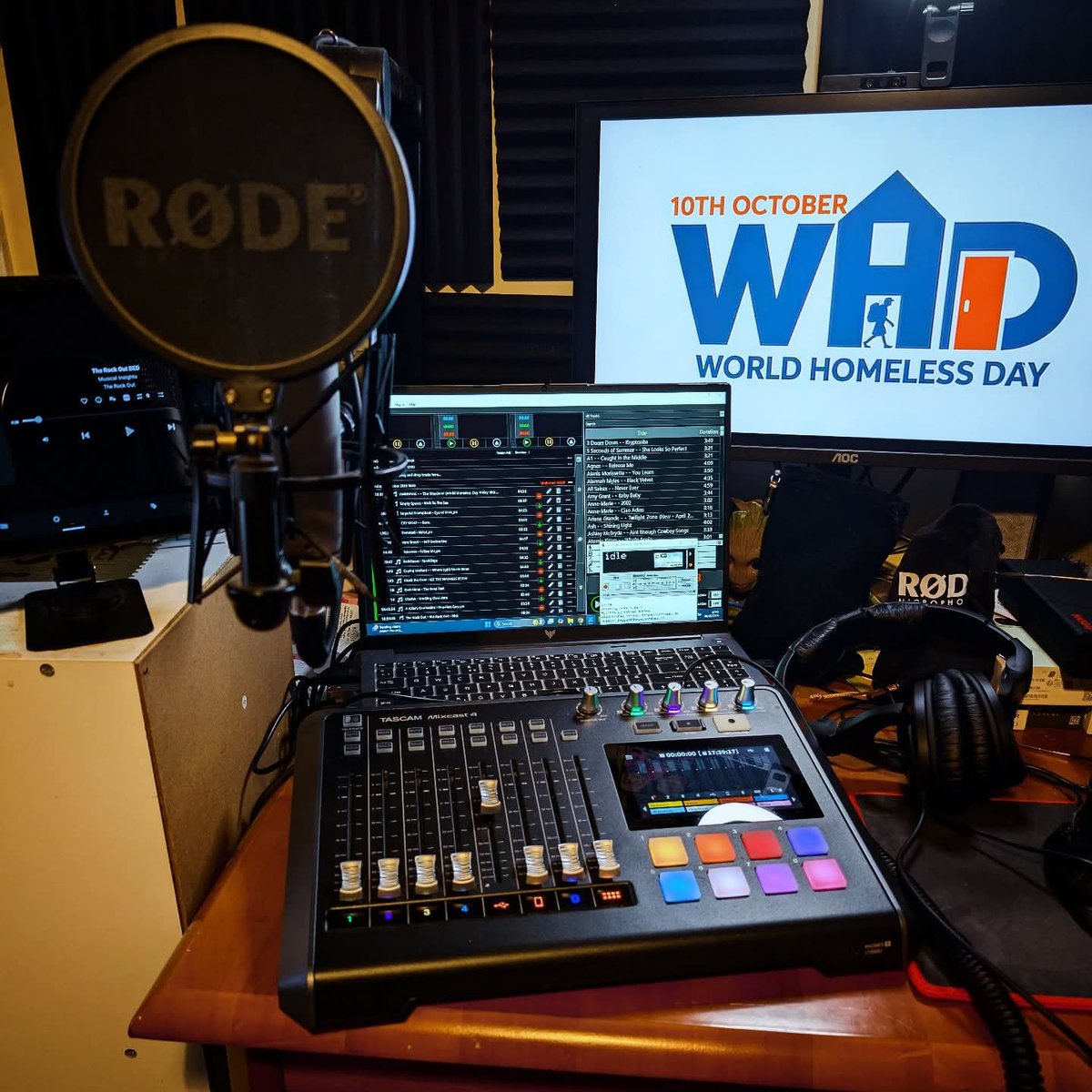 🎙️ Mark Cridland (@radio_mark) on Twitter photo I'm back in the <a href="/musicalinsights/">Musical Insights</a> #Radio studio recording this week's edition of <a href="/TheRockOutRadio/">The Rock Out</a> which will be titled "Homeless" as it's #WorldHomelessDay on Friday 10th October!
Follow the show page for details of which #Bands have their #NewMusic played.
#Rock #Metal #LOUD I'm back in the <a href="/musicalinsights/">Musical Insights</a> #Radio studio recording this week's edition of <a href="/TheRockOutRadio/">The Rock Out</a> which will be titled "Homeless" as it's #WorldHomelessDay on Friday 10th October!
Follow the show page for details of which #Bands have their #NewMusic played.
#Rock #Metal #LOUD