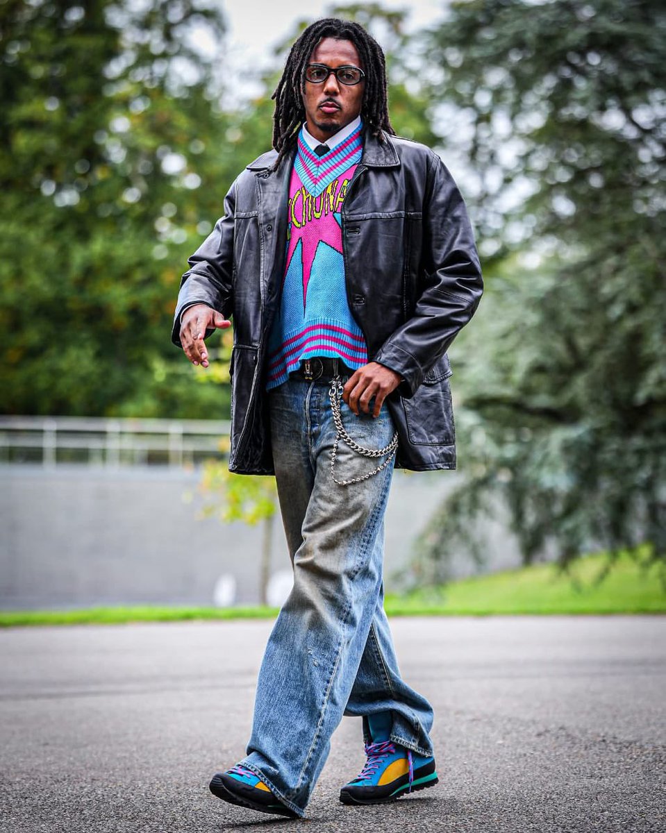 Kounde dressing is the only reason i look forward to international break😂🥰