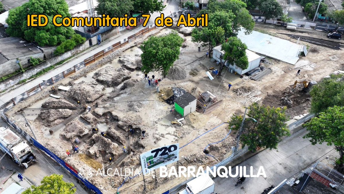 AnaMariaAljure's tweet photo. 🏗️📚 ¡A paso firme avanza la transformación de nuestros colegios en Barranquilla!

Hace unas semanas el alcalde @AlejandroChar puso en marcha 4 grandes proyectos del Plan de Mejoramiento de Infraestructura Educativa de @alcaldiabquilla.👏🏼 Te mostramos avances de cómo van estas intervenciones. Hoy son obras, mañana serán aulas llenas de oportunidades para miles de niños y jóvenes. Este plan incluye la renovación, ampliación e intervención de varias instituciones educativas de la ciudad 🫶🏻.
