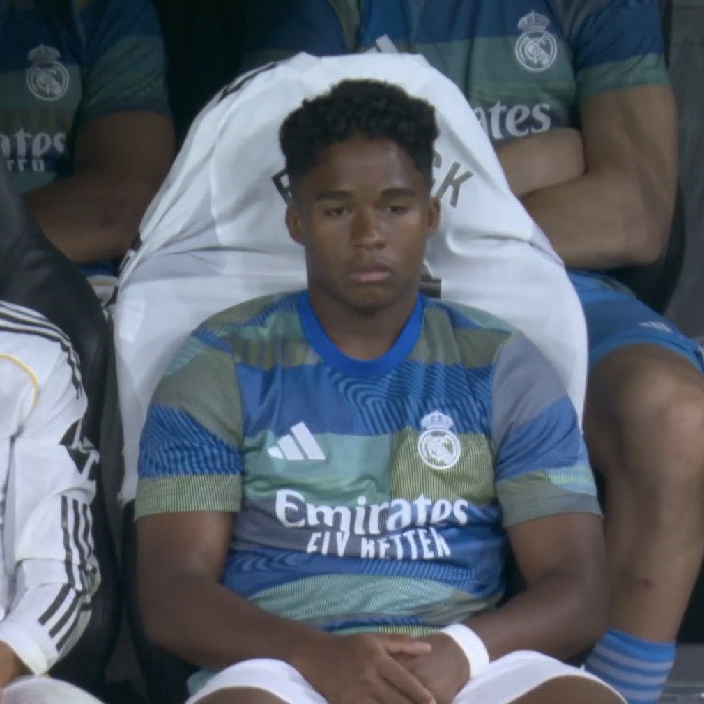 crypto_joey's tweet image. Sideliners and bears be like