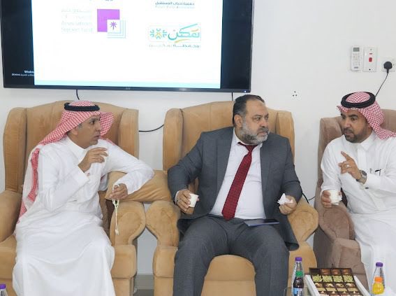 ✨ ضمن برامج #محفظة_تمكين ✨
وقّعت #جمعية_شباب_المستقبل اتفاقية شراكة مع : 
🤝 شركة الحصان للتعليم والتدريب
لإقامة برنامج (القدرات - التحصيلي) لطلاب المرحلة الثانوية عبر منصة المنصات الإلكترونية التابعة للجمعية 
بدعم حصري من صندوق دعم الجمعيات.