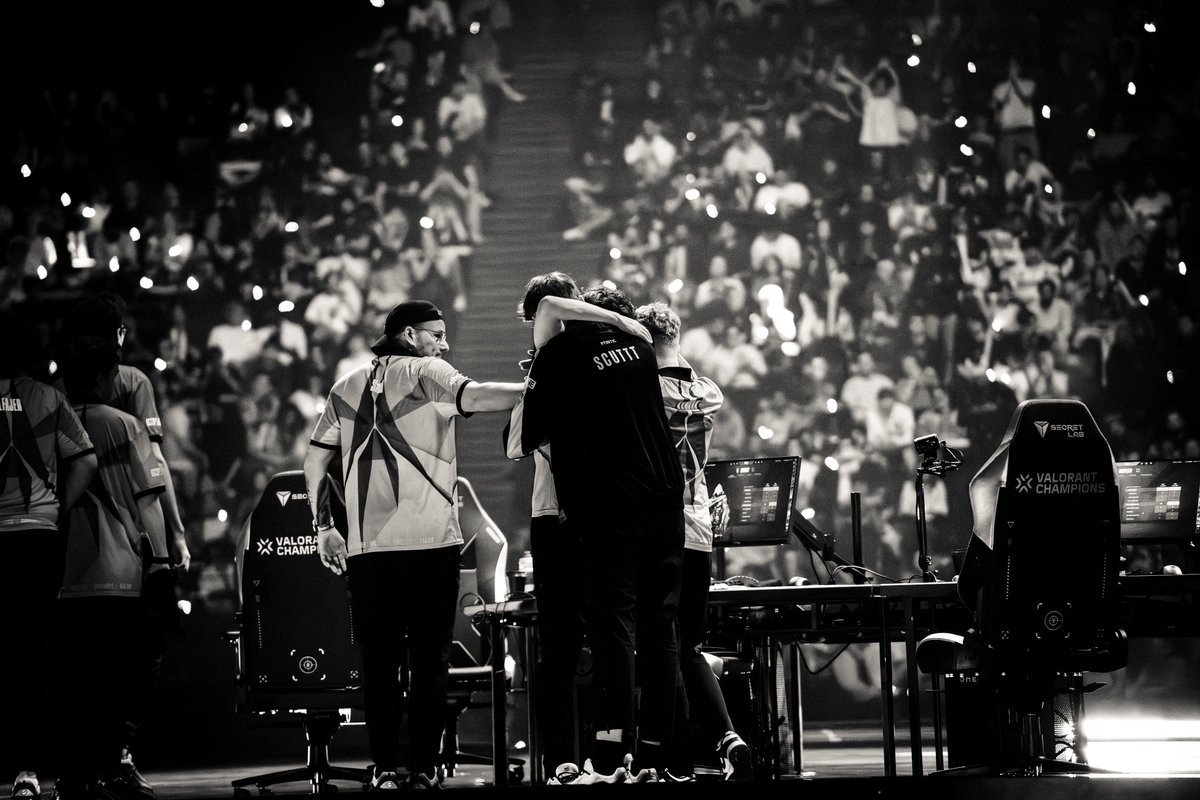 FNATIC Davard tweet media