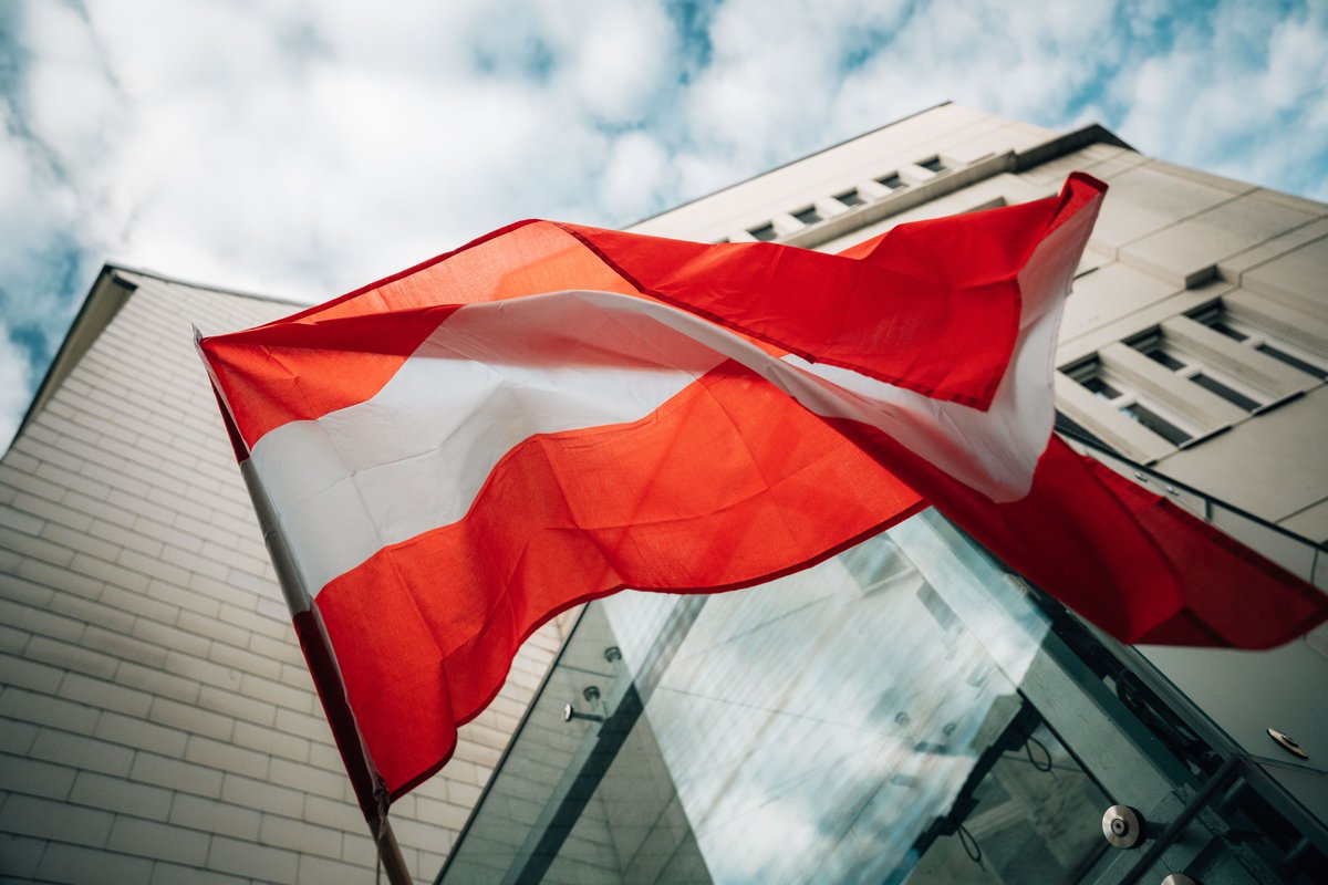 Unsere Kundgebung gegen den Freispruch der Talahonbande. Das waren wir Anna schuldig.

Während wir vor dem Landesgericht demonstrierten, wurde gegen eine weitere Migrantenbande prozessiert.

Sie hatten eine 27-jährige vergewaltigt, erpresst, geschwängert, bestohlen und ihre