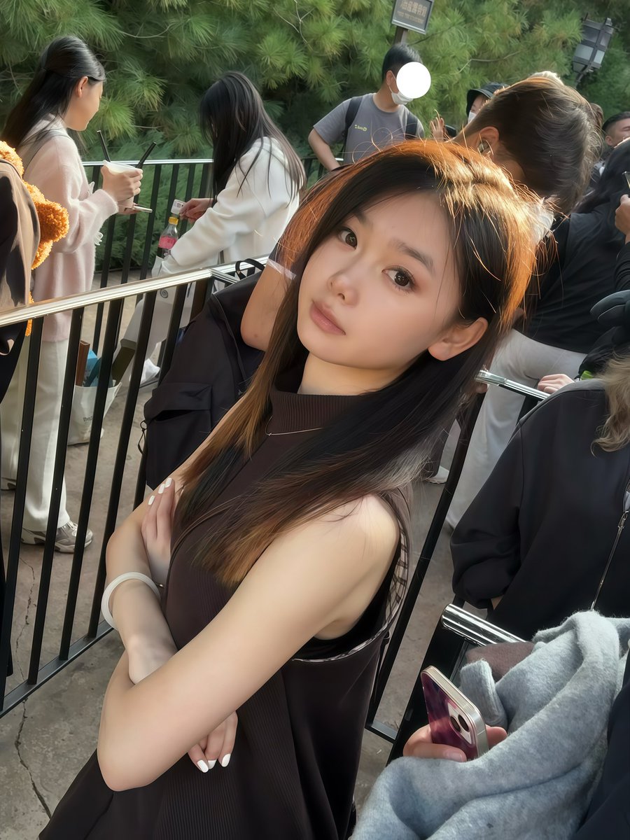 lulu tweet media
