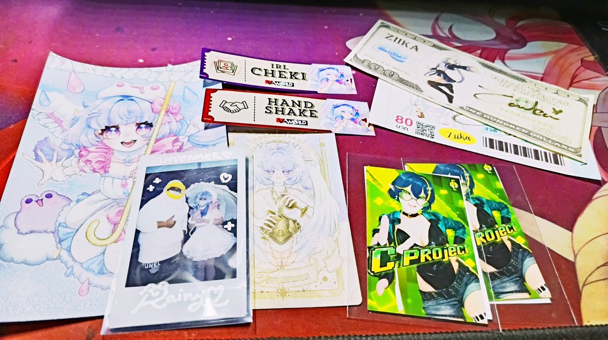 งานสนุกมาเลยครับได้เจอเรนนี่นุ่มๆๆด้วย ก้อนเมฆตืดเต็มตัวเลย 🥰🥰🥰
#Rainra1ny