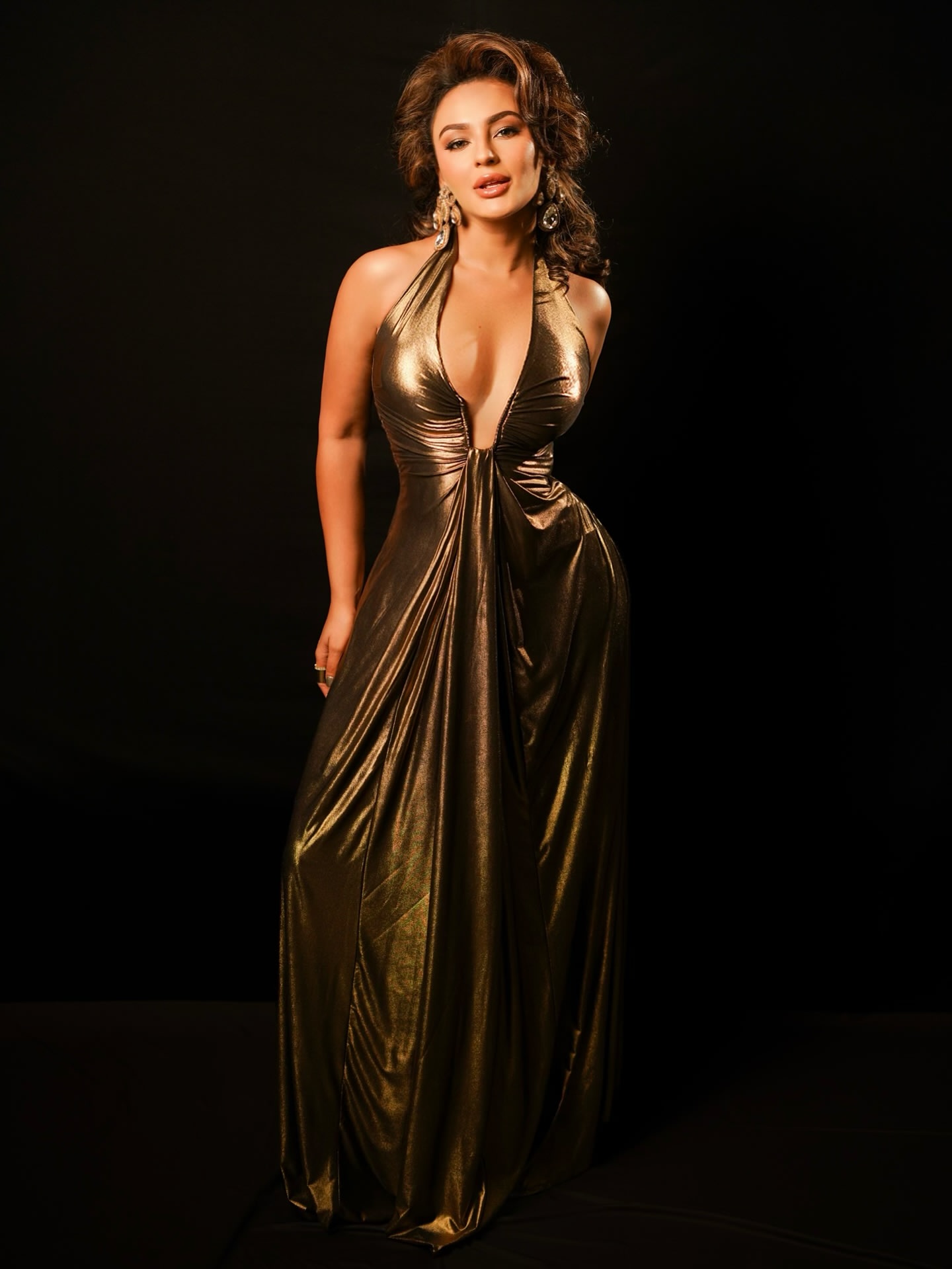 G2mEg4abIAAiVpQ?format=jpg&name=large