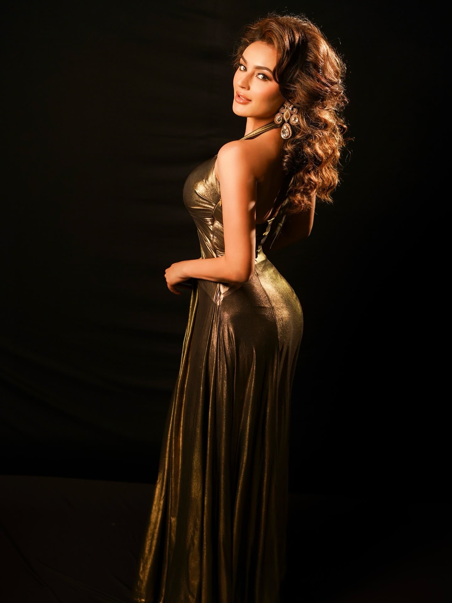 G2mEg9wbIAMD2kU?format=jpg&name=large