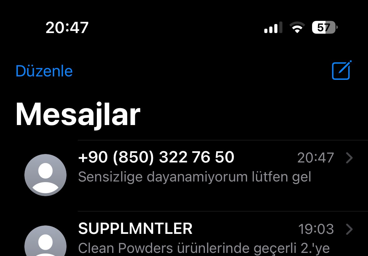 Bu bet sitesi mesajları benim duygularımla oynuyor :(