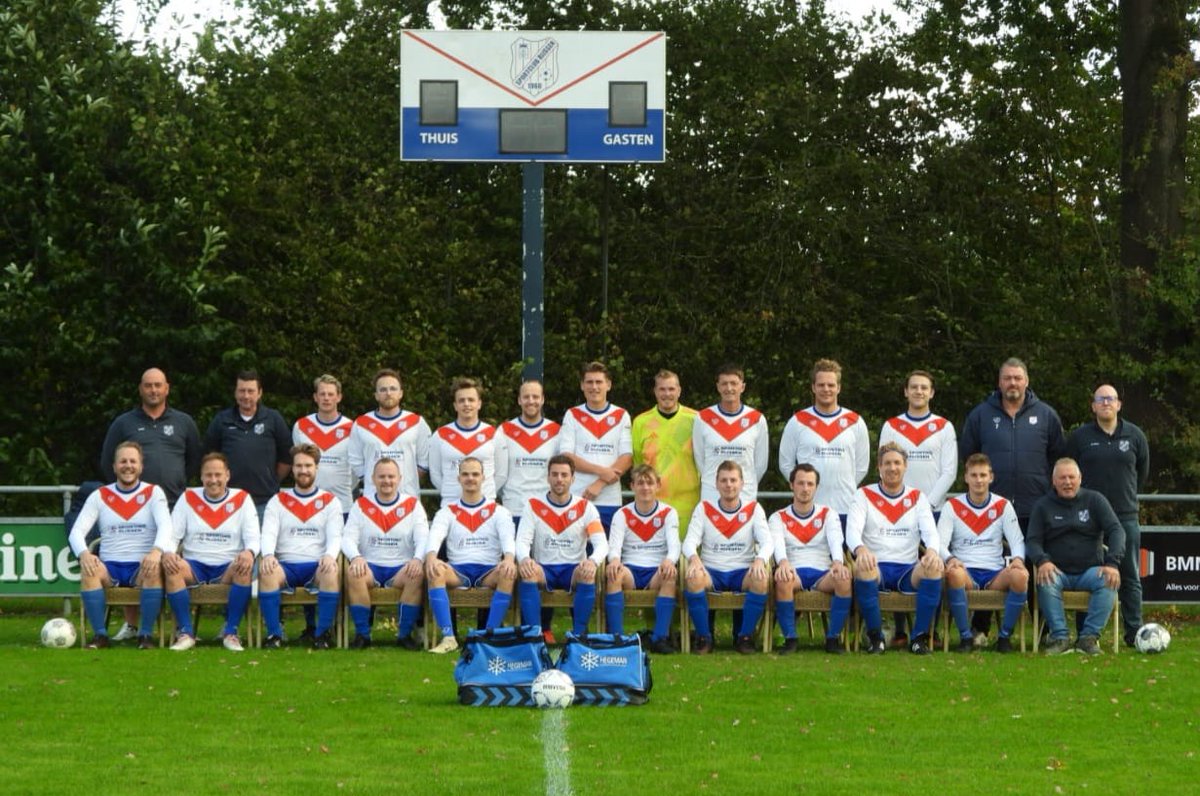 Journalistje ben je voor het leven sportclubrijssen.nl/nieuws/713/jou…