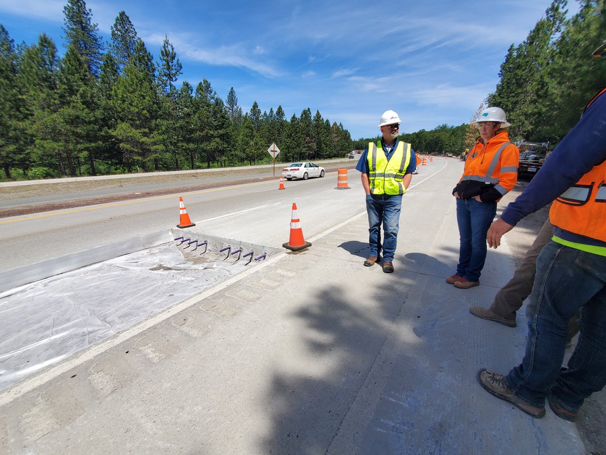 Nobody’s perfect 👷‍♂️👷‍♀️✨
Even with great planning, some concrete slabs can crack or develop defects during new construction. The good news? There’s a simple fix: individual slab replacement — quick, efficient, and keeps your pavement performing at its best. #ConcretePavement