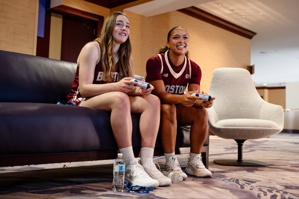 Checking in from <a href="/accwbb/">ACC Women's Basketball</a> Tipoff 🤩