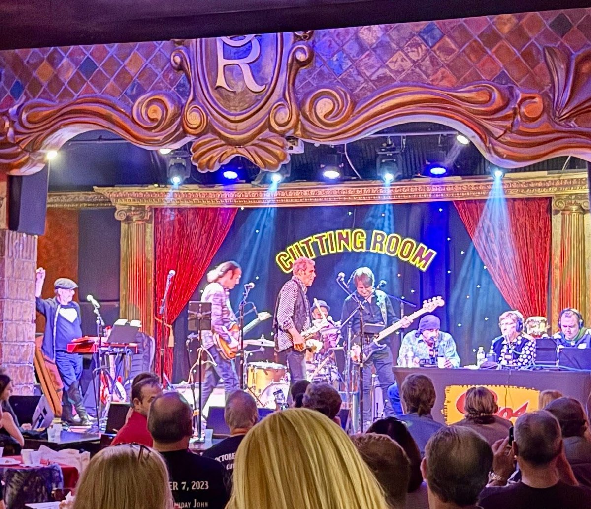 SpringNuts_'s tweet image. The  Consigliere @StevieVanZandt performing with the amazing @MRibler and incredible Mark Rivera at @Q1043 @thebeatles show with Ken Dashow at the @CuttingRoomNYC 

Thanks @tyedyeamy !!