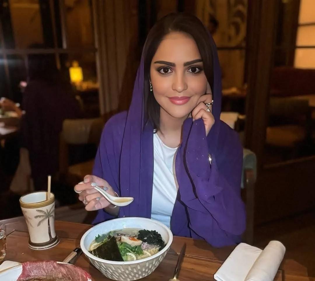 ابو عبدالله 🇸🇦Rayan hezam (@trkye5996) on Twitter photo ريم قامت بأرسال صوره لك 
💬. 
👤 لقد ذكرتك؟                                           
مرحبا، أريد أن أتحدث معك وأنت لا تجيب.
👤 لقد أرسلت لك طلب صداقة
مهلا، كيف حالك، لقد؟؟؟         
أعجبتني، دعنا نتحدث، على الأقل أجيبني، اقبل ❤️.    . 
صداقتي. ❤️🫂.. ريم قامت بأرسال صوره لك 
💬. 
👤 لقد ذكرتك؟                                           
مرحبا، أريد أن أتحدث معك وأنت لا تجيب.
👤 لقد أرسلت لك طلب صداقة
مهلا، كيف حالك، لقد؟؟؟         
أعجبتني، دعنا نتحدث، على الأقل أجيبني، اقبل ❤️.    . 
صداقتي. ❤️🫂..