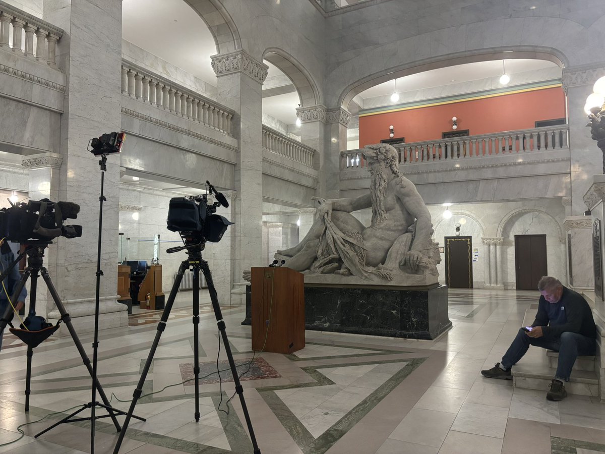 at city hall rotunda for a press conference in support of emergency housing vouchers and the safe homes, stable schools program ahead of the first 2026 budget hearing today, calling on the city council to fully fund them as the mayor’s proposed budget does not -