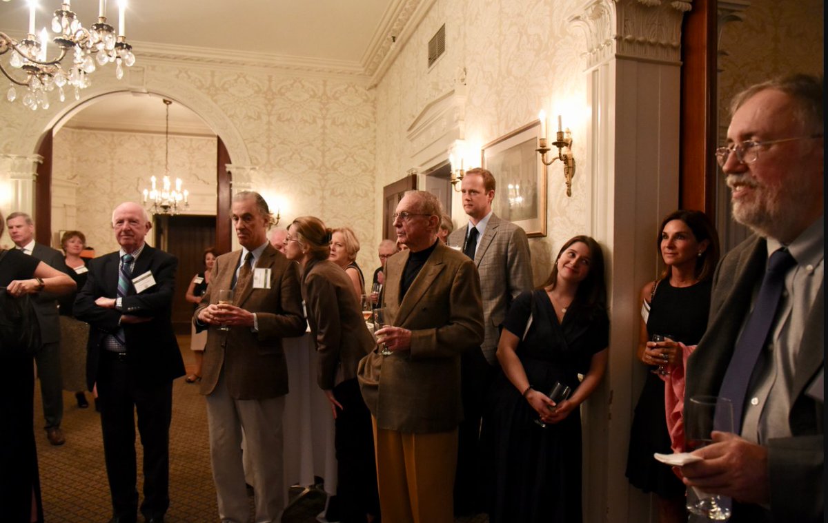 Join us on Oct. 29th, for our 24th Annual Fundraising and Silver Key Awards Reception! Every year, our primary fundraiser helps us continue our mission of providing aid to immigrants from all over the world. 
Your attendance directly supports our cause. 1l.ink/MX77FGC