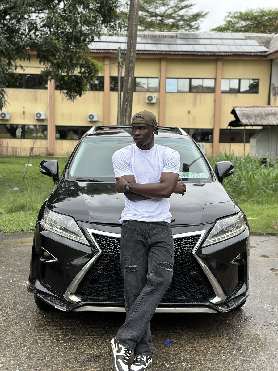 ui_daniellllll's tweet image. Signed out today🍾, grateful to God