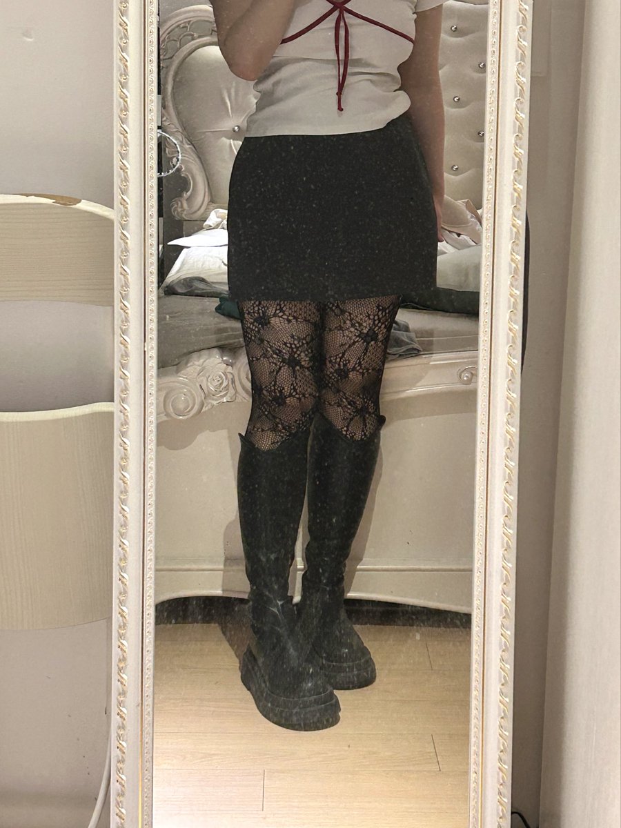 想不出 tweet media