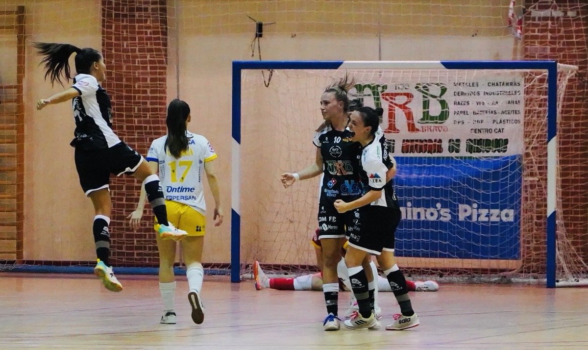 😍⚽️ ғᴇʟɪᴄɪᴅᴀᴅ 🤍🦅🖤

🏴󠁧󠁢󠁥󠁮󠁧󠁿 Happiness 
🇮🇹 Felicità
🇧🇷 Felicidade 

#VamosMóstoles