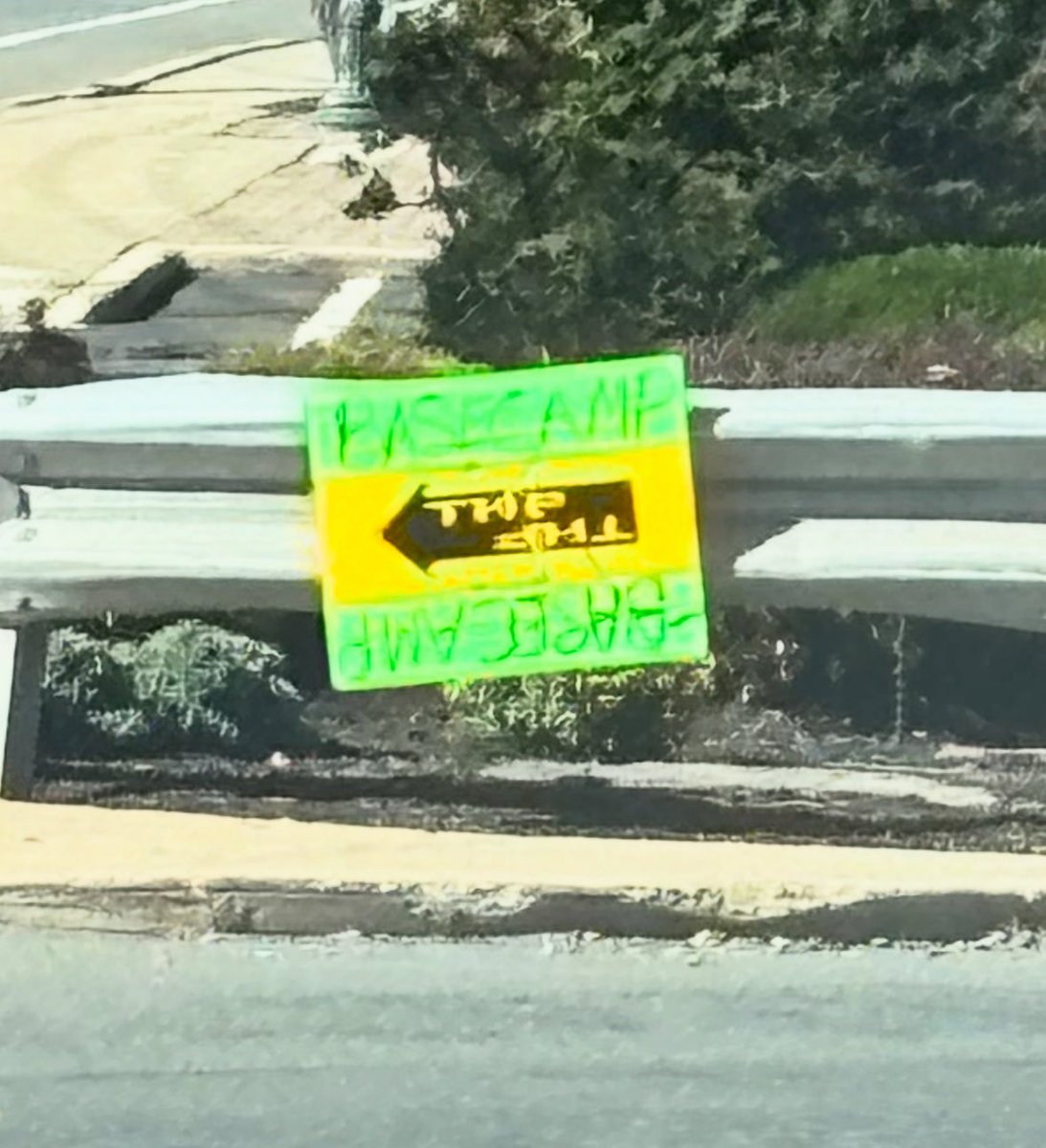 MastersOfNone's tweet image. @olv THP filming today in Congers in the Hudson Valley. Bonus points for the handmade garage sale style sign haha