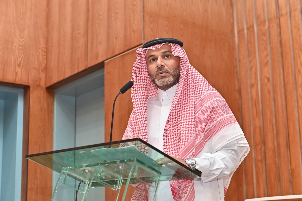 وكالة الجامعة للدراسات العليا والبحث العلمي tweet media