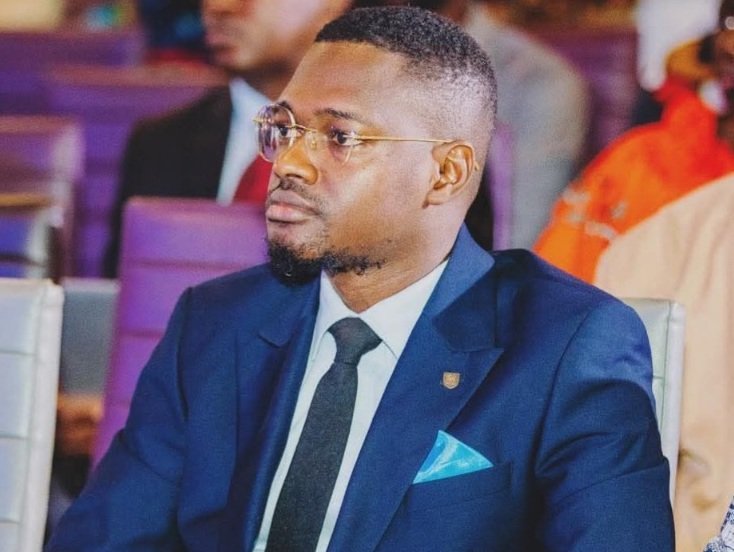 Africaguinee's tweet photo. 🚨🇬🇳Conakry : le journaliste Djiba Millimouno déféré (avocat)⤵️

https://t.co/5n7BFKNeyU https://t.co/vXpRwFxQrt