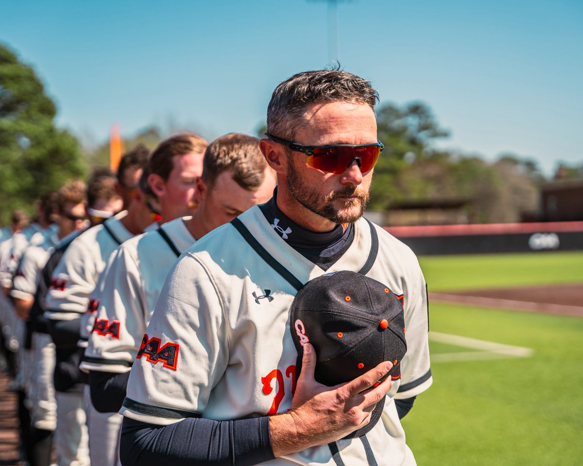 GoCamelsBSB's tweet image. Happy #NationalCoachesDay to our staff 🐪

#RollHumps