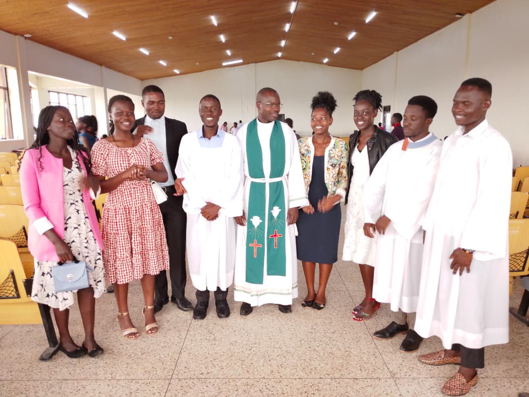 AdventMuni's tweet photo. The Lord sent us a shepherd Rev Ronald Oromchan the Vicar general Emanuel Cathedral Mvara - Diocese of Madi West Nile in a thanksgiving service led by the 10th Guild. He preached on the theme: CHURCH AS A CARING FAMILY https://t.co/553Bjwn0p9