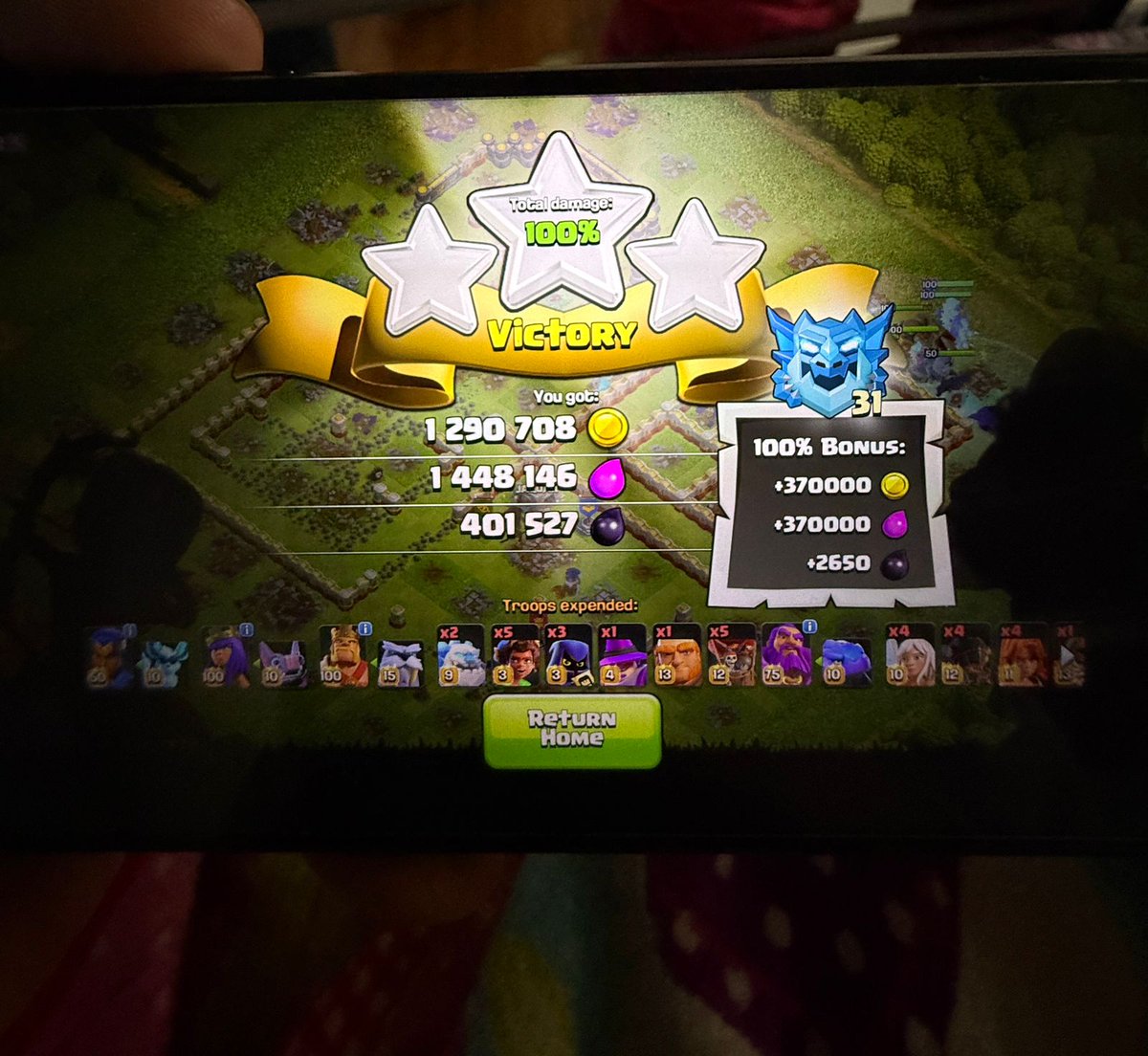 Prophecy2023COC's tweet photo. @TK_Gamezz World Record Dark Elixir Loot I think. ❤️😅❤️ https://t.co/x52GJMUyqX