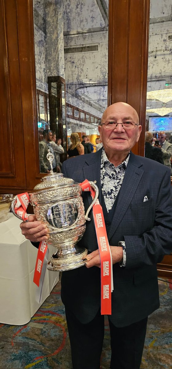 Happy birthday Daddy 🎈🎂🎁
81 not out 💙