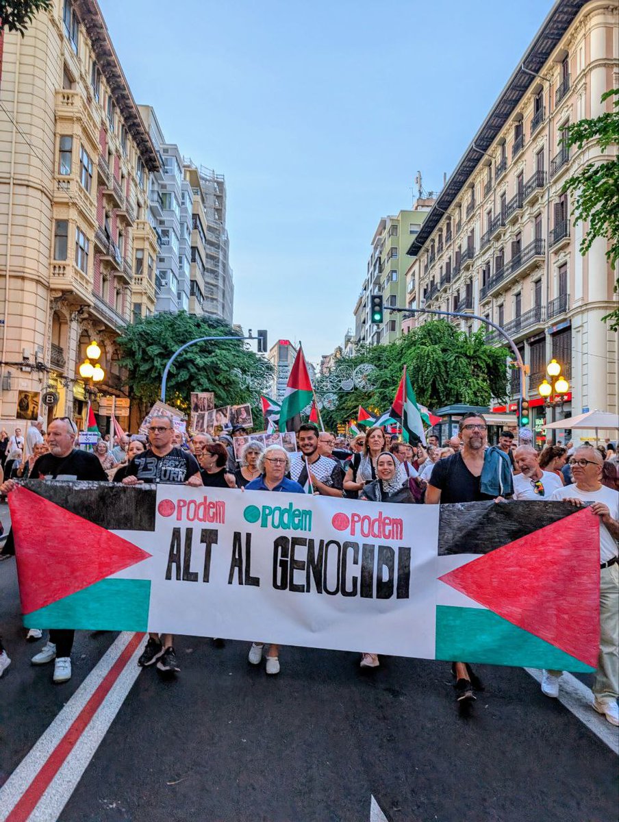 podemalacant's tweet image. 🟣📢 Desde Podemos Alicante nos unimos a la manifestación por Palestina 🇵🇸.

Defendemos la paz, la justicia y los derechos humanos ✊.

El sábado alzamos la voz para decir: ¡Basta ya de terrorismo y ocupación sionista!