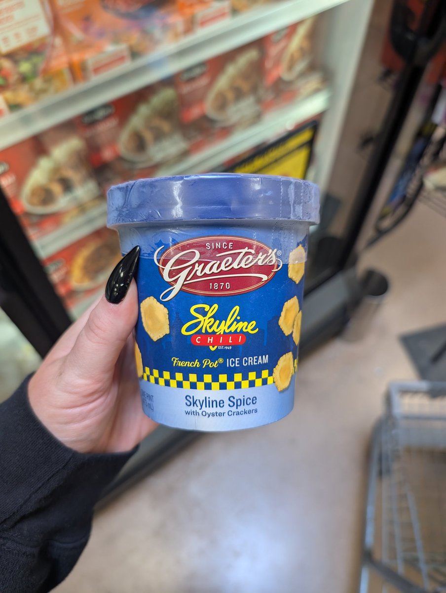 gabsmashh tweet media