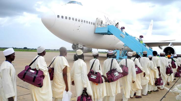 NigeriaStories's tweet photo. BREAKING NEWS: President Bola Ahmed Tinubu has ordered an immediate review of the 2026 Hajj fares.

The President directed the National Hajj Commission of Nigeria (NAHCON) to come up with new fares for the exercise within two days. https://t.co/OX0mDR6UXW