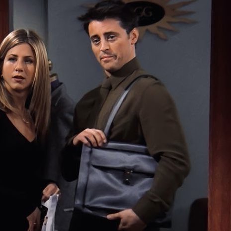 eternallypascal's tweet image. welcome back joey tribbiani 🙂‍↕️