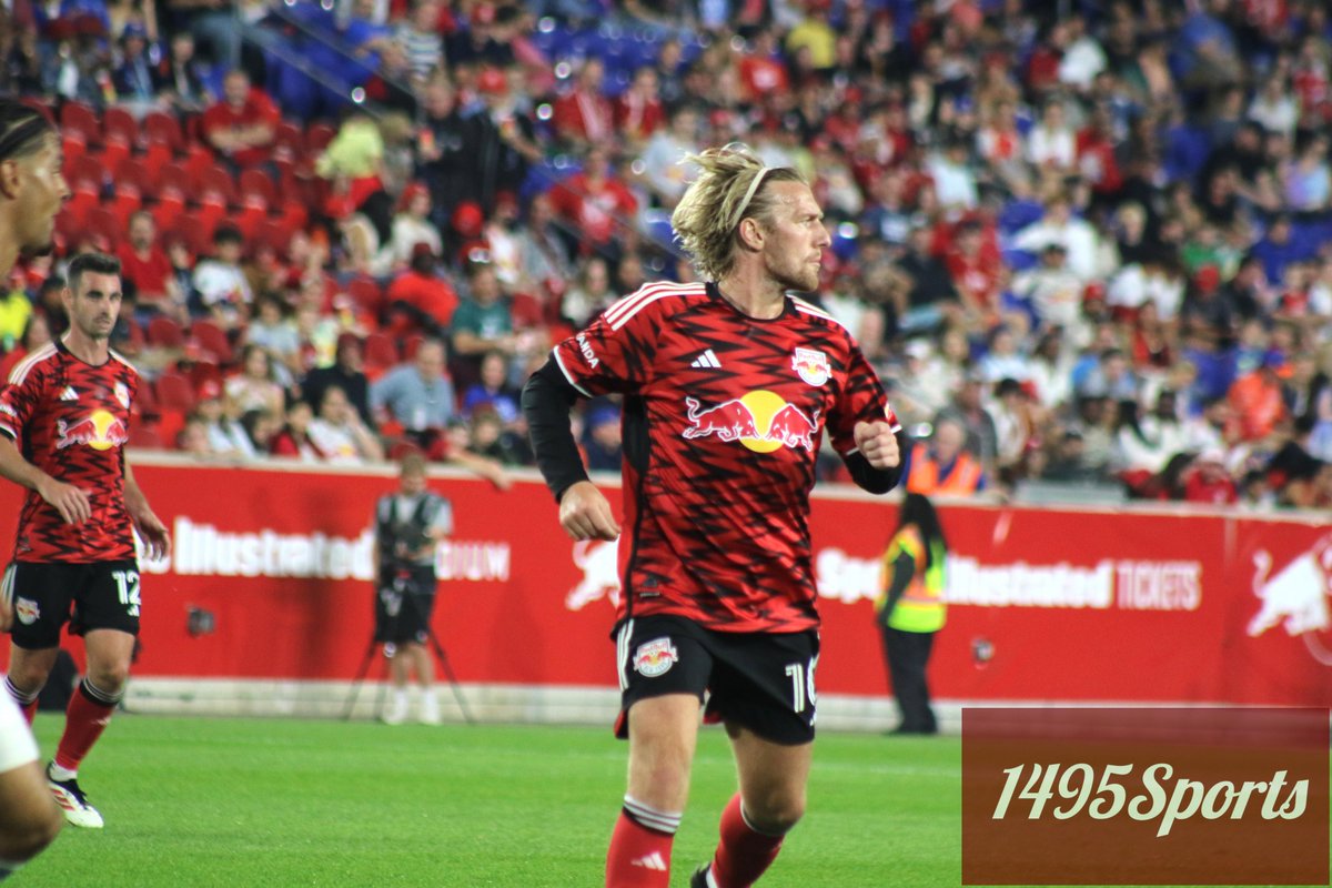 1495Sports's tweet image. Here are our #FavoritePhotos from the final regular season match of the 2025 #RBNY Season #MLS #soccer #sports #soccerphotography