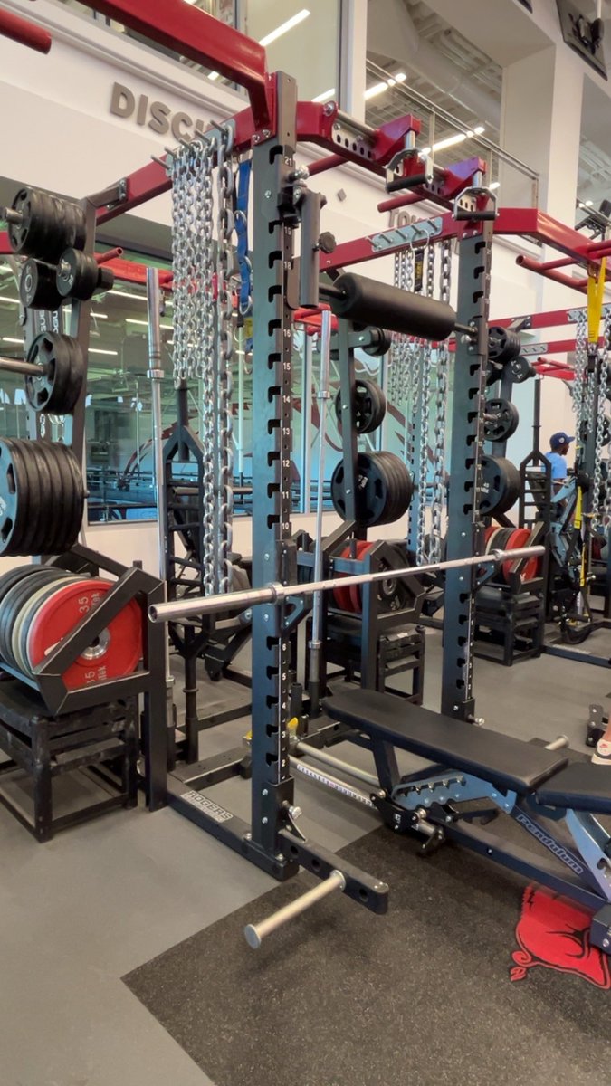 Had the pleasure of visiting the <a href="/UniversityOfArk/">UniversityOfArkansas</a> with the <a href="/RoyalsScoutTeam/">RoyalsScoutTeam</a> yesterday for a practice, scrimmage, and tour of the facilities. Impressive to say the least! Thank you <a href="/RazorbackBSB/">Arkansas Baseball</a> for hosting us