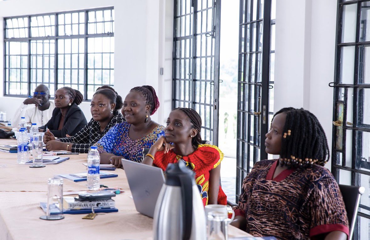 Bashagarire's tweet photo. Honored to be part of the Youth4Policy Migration Fellowship by @KasUganda working on a policy option on emigration.
Building ideas that make migration safer, fairer & more inclusive. ๐โจ#Youth4Policy #MigrationFellowship #KASUganda https://t.co/iMB1iiglPP
