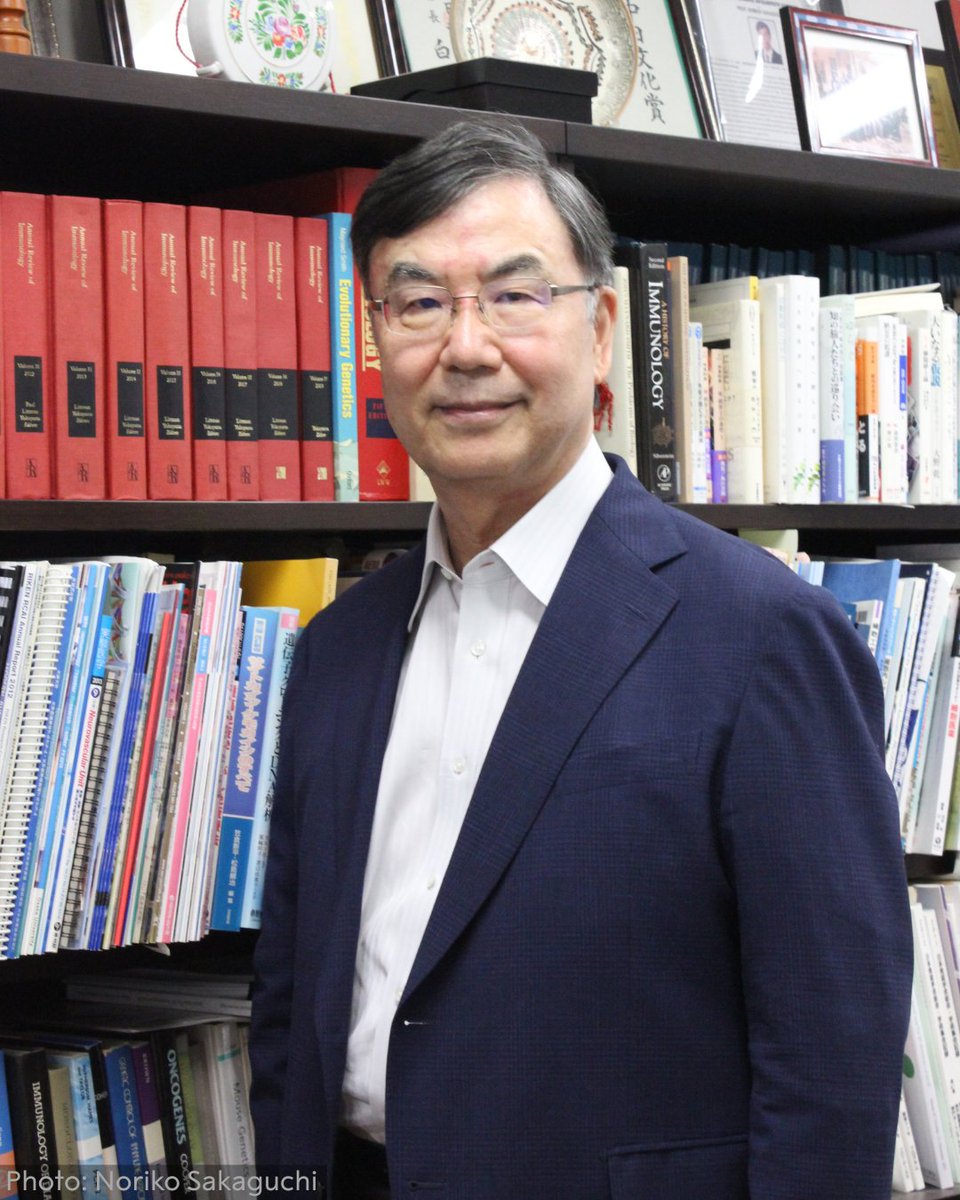 NobelPrize's tweet image. Just in! A photo of new medicine laureate Shimon Sakaguchi, taken in his office today. 

Join us in congratulating him 🎉