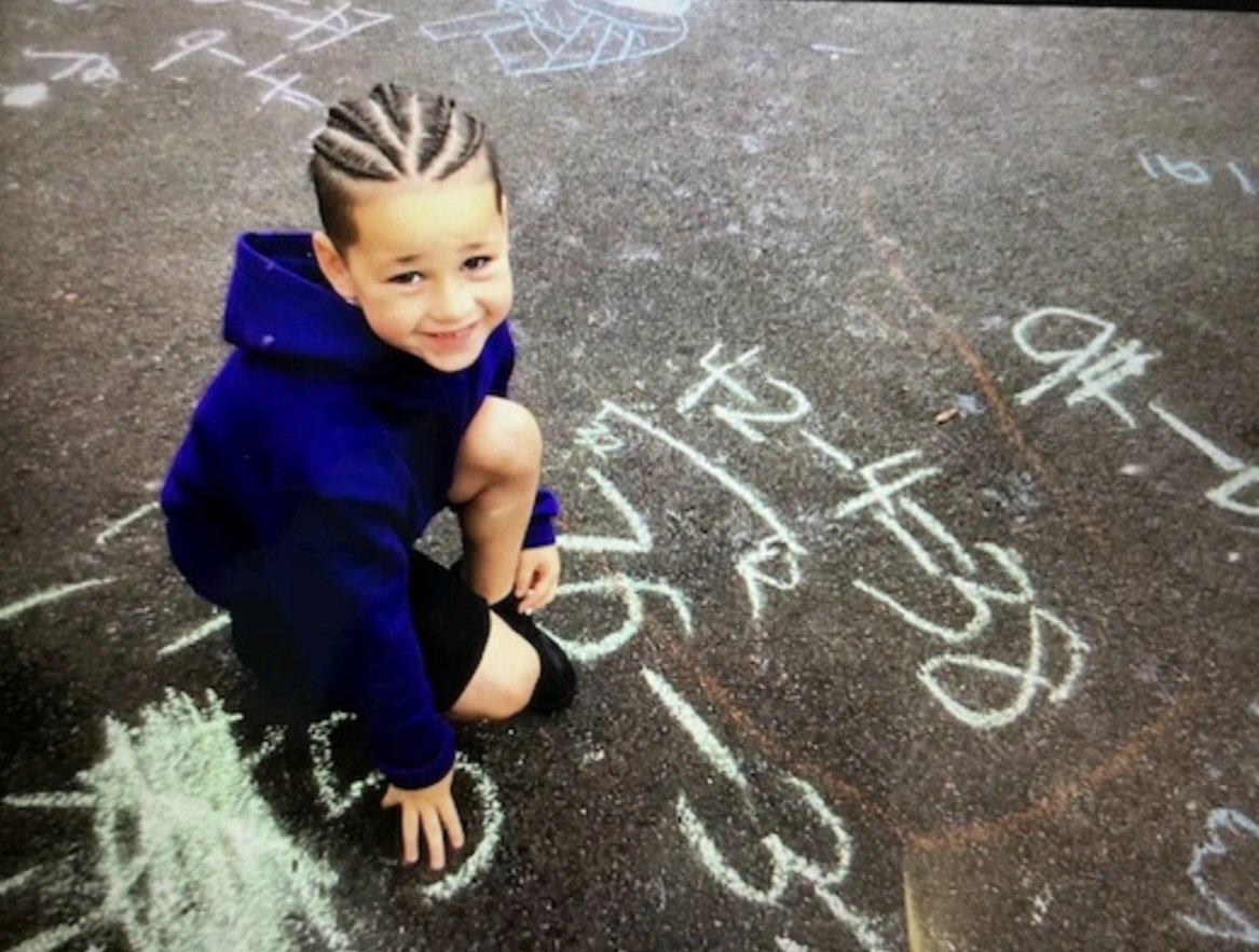 P2/3 took their reading and maths outdoors as part of Outdoor Learning Week! <a href="/StMonicaMilton/">🌈StMonicasMilton🌈</a>