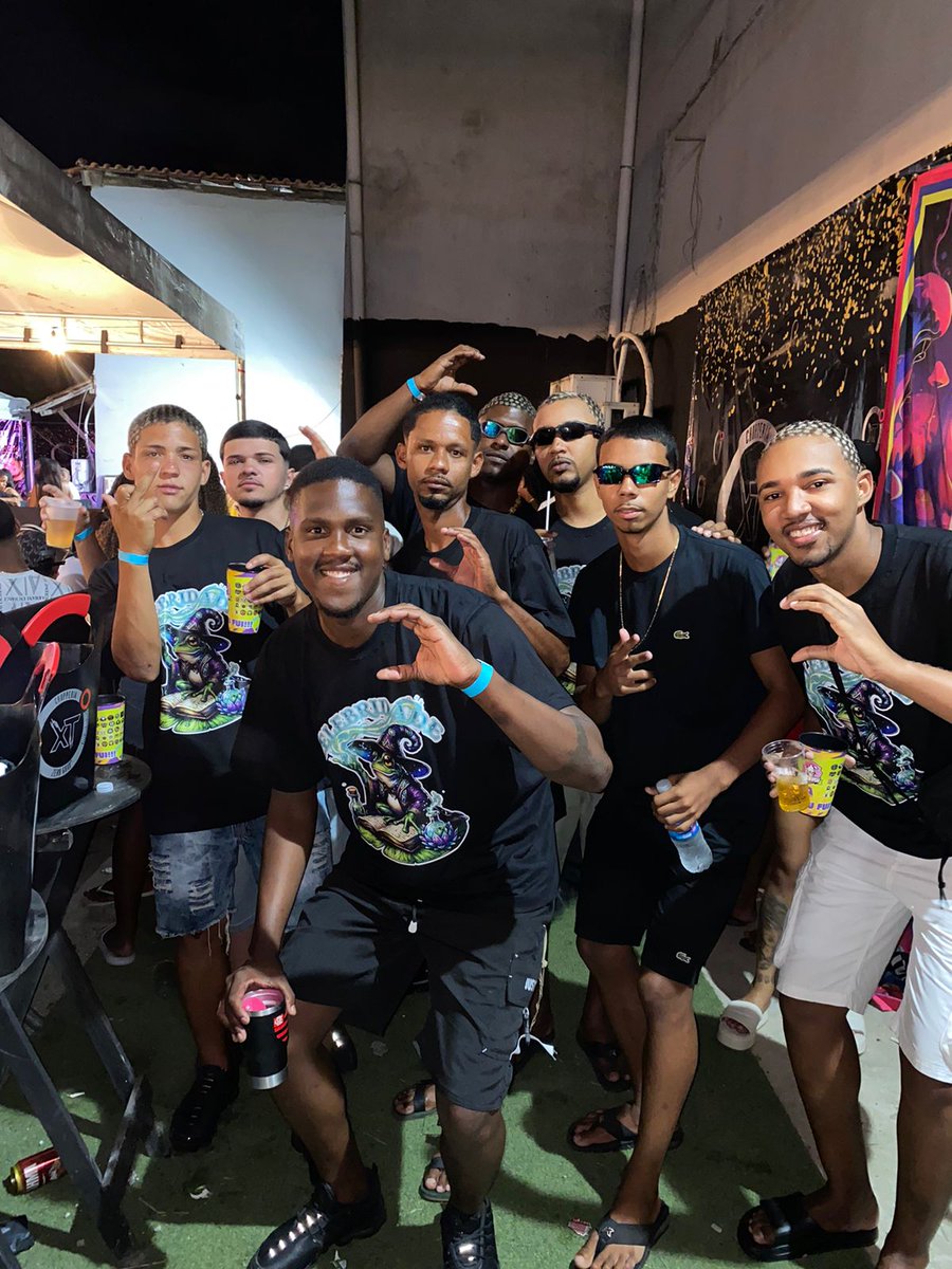 Marcelojr021's tweet photo. Equipe celebridade 🎭🥷🏾 https://t.co/PRlzhP5AMU