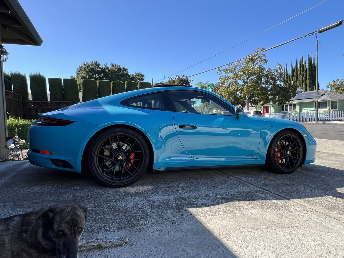 Made it to Campbell, visited some good friends. One has a 2019 Porsche 911 Carrera 4 GTS in Miami Blue. Last year 991.2 &amp; analog gauges. 
Wow it is quick! Instant response &amp; outstanding grip. This car is a dream. 
#Carrera4GTS #4GTS #991dot2GTS #2019911GTS #2019911GTS4 #911GTS4