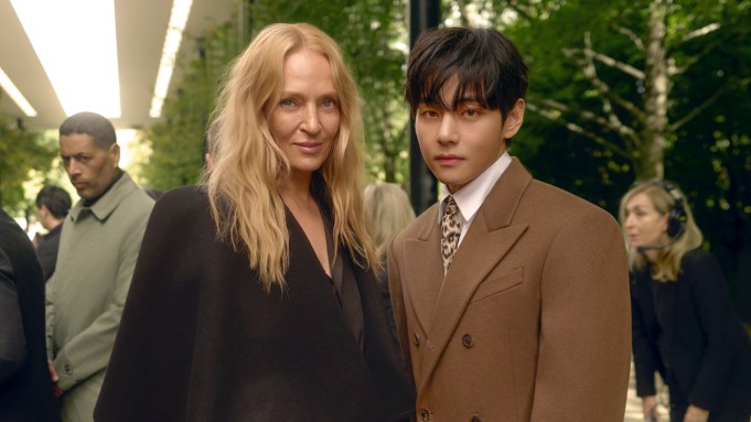 [INFO]

“That’s like a lifetime photo"

Uma Thurman after taking picture with Kim Taehyung!

V AT CELINE FASHION SHOW 
TAEHYUNG TAEHYUNG
#VxCelineEte26 #CELINESUMMER2026 #TAEHYUNGxCELINE #PFW <a href="/celineofficial/">CELINE</a>