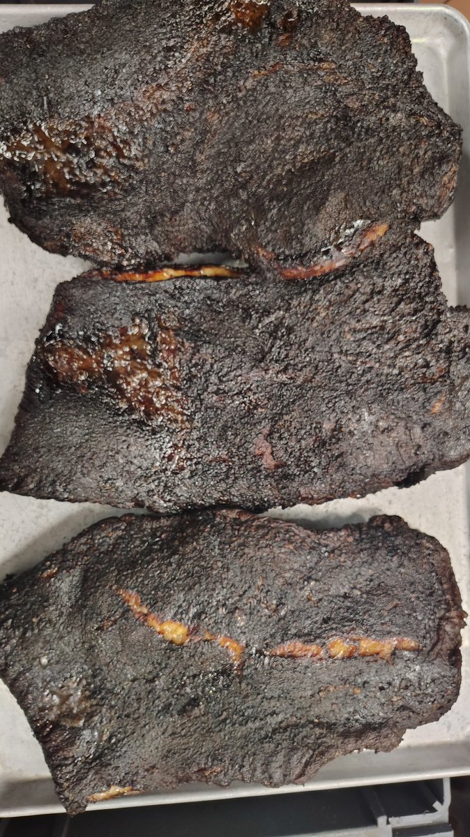 Sasquatch730's tweet image. @Sasquatch730  Smoked fresh every day!