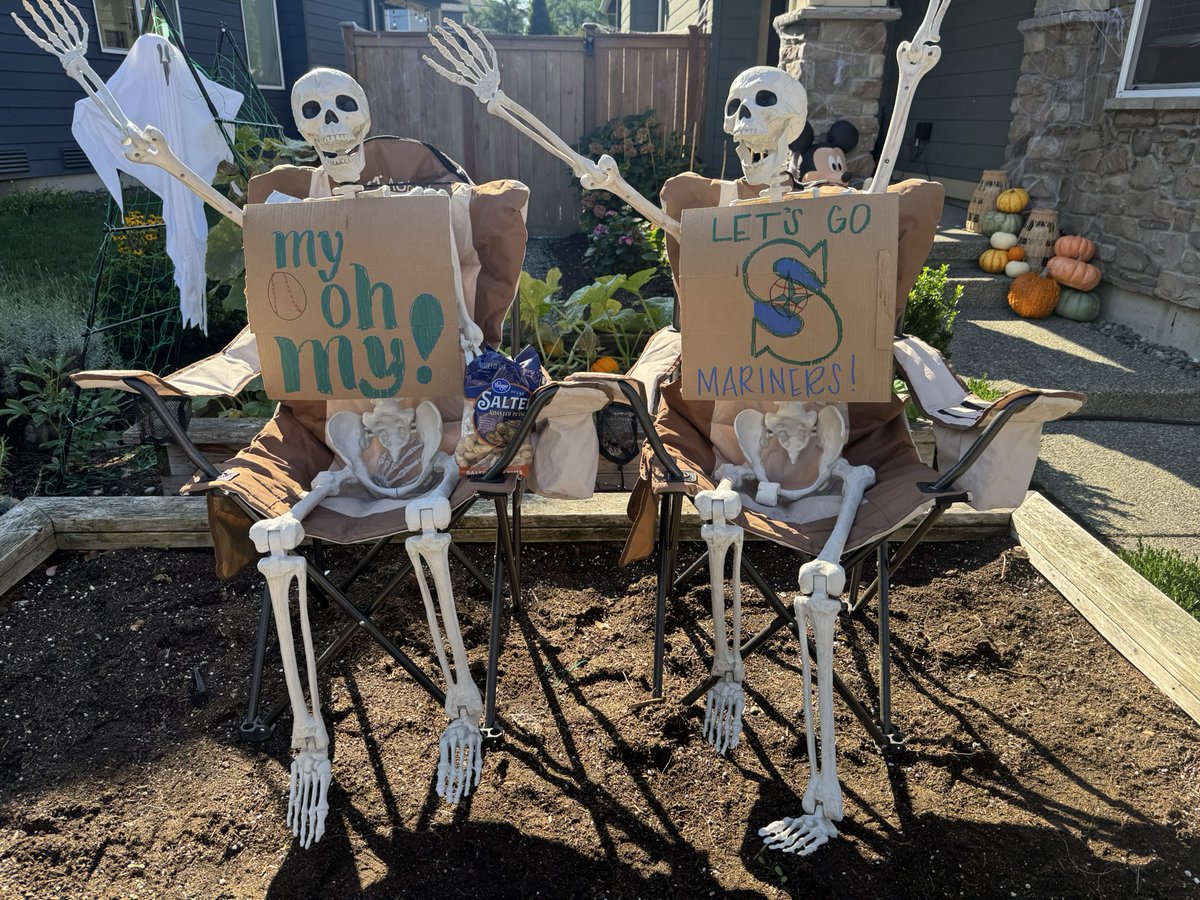 Sean Thompson tweet media