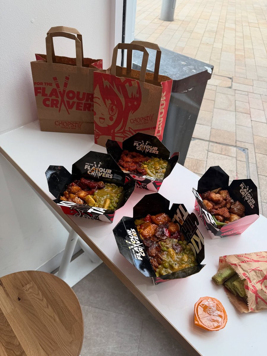 Who's joining you on your Chopstix date? 👀🍜

📸: miaclancy02