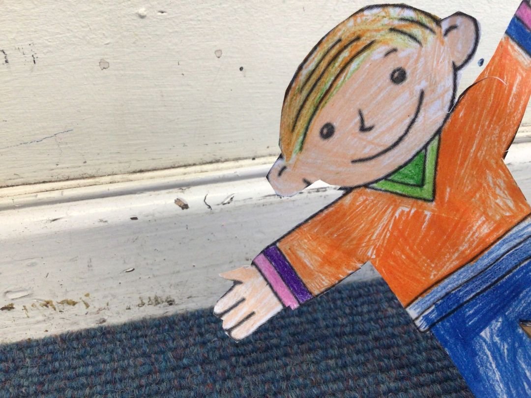 WestfieldPri's tweet photo. Flat Stanley has made his way into year 3 this week to help with our writing! https://t.co/3fwFyVSgYc