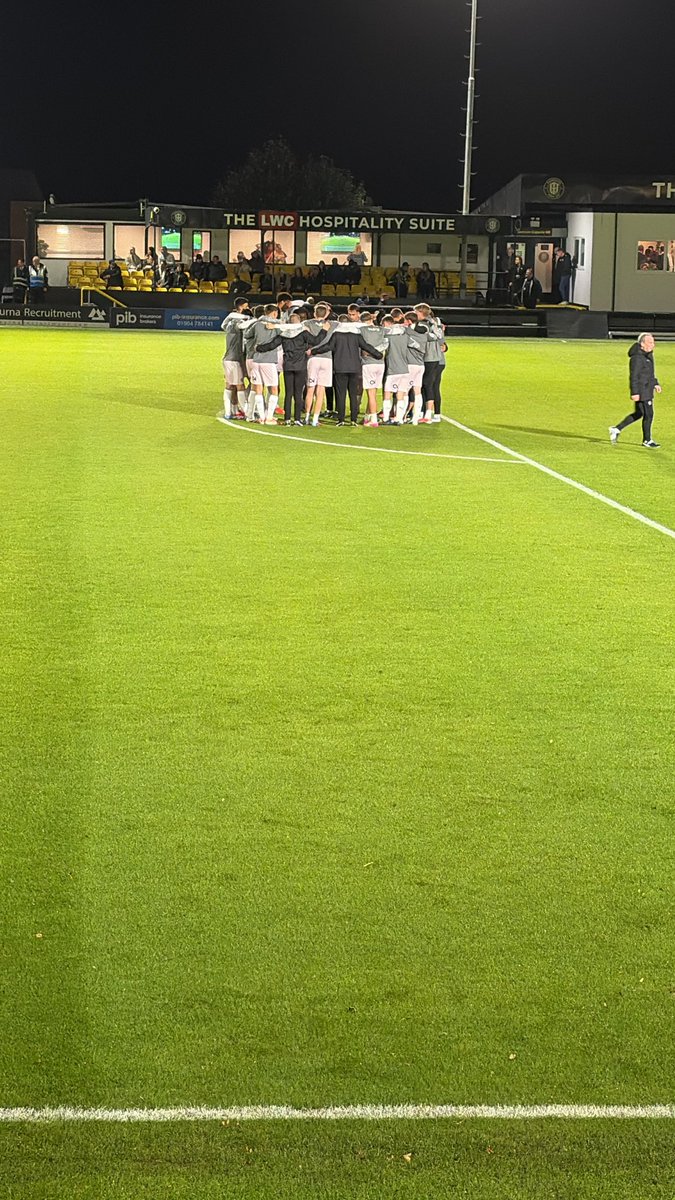 Nice to see Vaughany out on the grass tonight #CreweAlex #DavidVaughanMyLord 🙏 #UpTheAlex