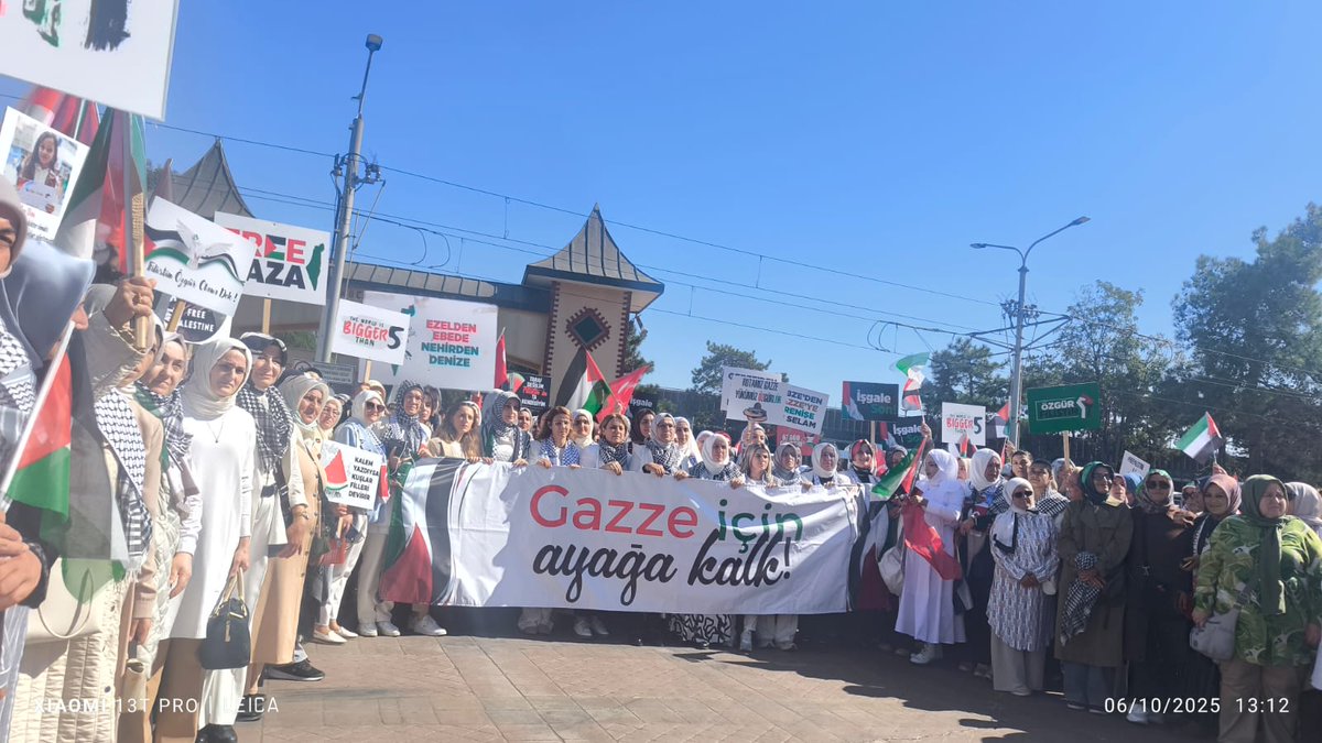 akpartikadinko1's tweet photo. Biriz, beraberiz, kardeşiz.
Gazze’deki mazlumların sesi olmak için bir araya geldik.
Gazze’nin çığlığına sessiz kalmadık, kalmayacağız! 

Dualarımız Filistin’le, kalbimiz Gazze’de. 🇵🇸

@tugbaisikercan 
@akkadingm 
@yyaseminozdemir 
@akkadinkocaeli 
@kemalyavuz.41 
@Mehves3 https://t.co/3yFw1zDSjL