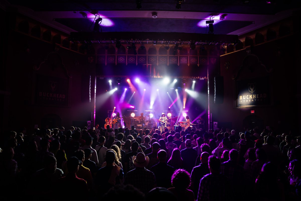 Two festivals await for us this week in Virginia and South Carolina. Let’s get Cosmic at Folly Fest and Riverfront Revival! #cosmiccountry

danieldonato.com