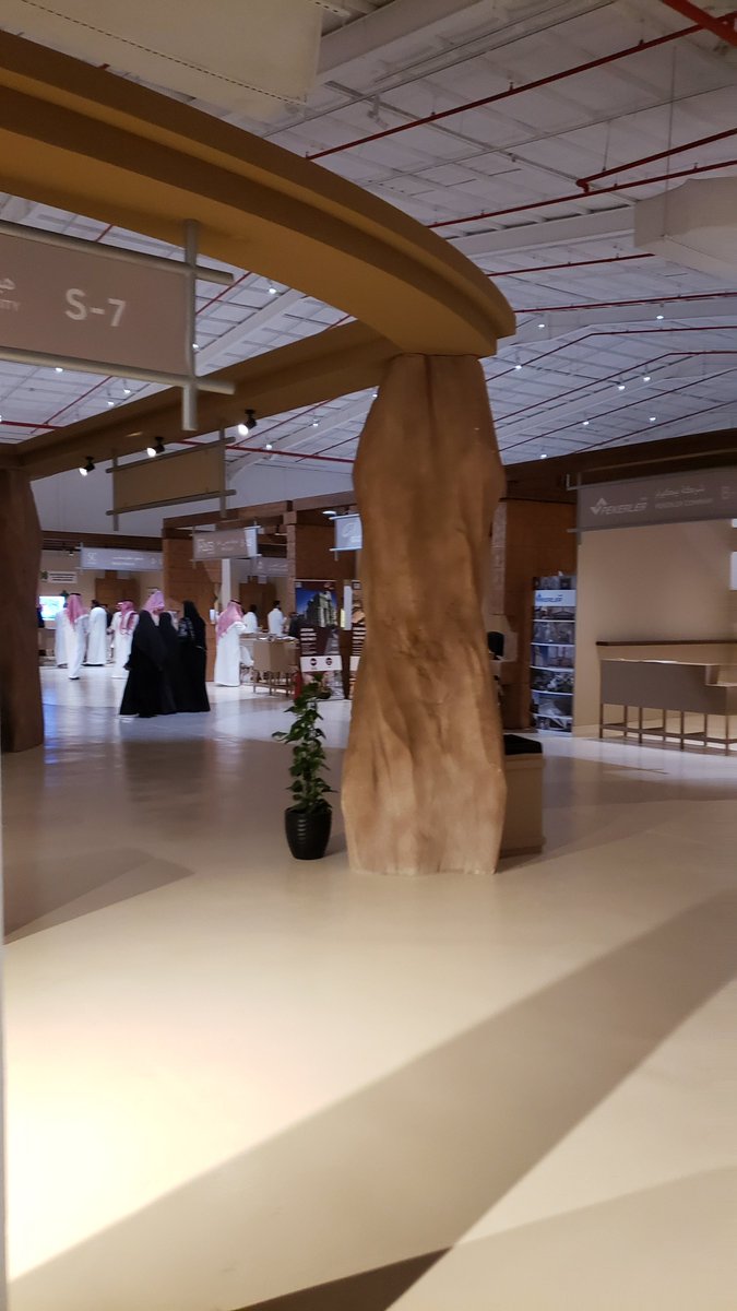 kanlioni's tweet photo. خلال حضوري اليوم الاخير من اختتام أسبوع الترميم الدولي بالأمس، ادركت أن ما يحدث في مجال التراث العمراني في المملكة لم يكن مجرد جهود متفرقة
بل هو انطلاق حقيقي نحو مستقبل واعد في مجال الترميم والحفاظ على التراث العمراني
#أسبوع_الترميم_الدولي #هيئة_التراث #التراث_العمراني #التراث https://t.co/0TuciSrlAI