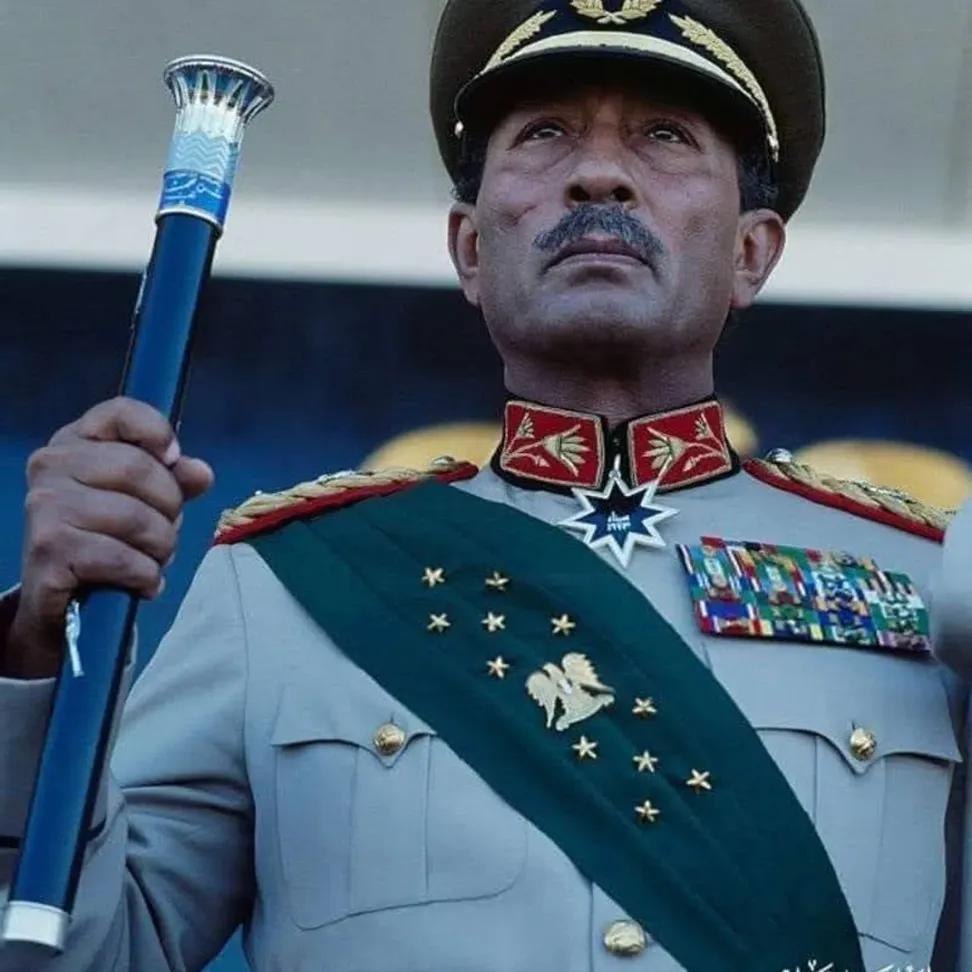 الله يرحمه ويغفر له ويسكنه فسيح جناته يارب 😍
البطل / محمد انور السادات 🇪🇬
